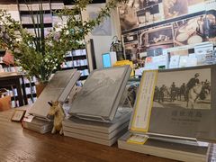 -良友书坊(安徽路店)