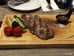 牛排-YUE·6·西式融合餐厅(外滩六号店)