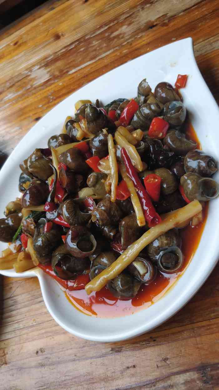 阿彬烧烤(窑埠古镇店)-"环境和服务都很好.烧烤还是有点欠缺. .