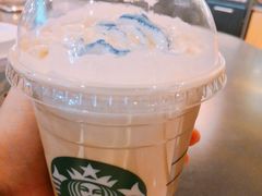 -星巴克臻选(周浦万达店)