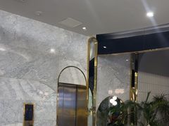 -泽西岛·影院沐足SPA(西大街店)