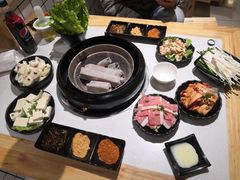 -酒谊炭火自助烤肉(商社汇巴南购物中心店)