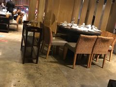 -佬土鹅肠火锅(解放路店)