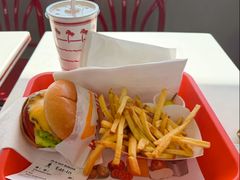 -In-N-Out Burger(LAX)