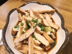 -鑫花溪牛肉米粉(人民广场店)