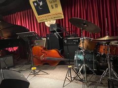 -东岸Cafe 爵士俱乐部