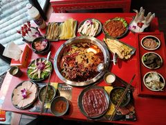 -谭鸭血老火锅(漳州路店)