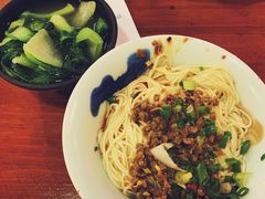 -兵哥豌豆面(建设巷店)
