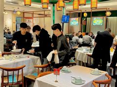 -江城小馆陕南妈妈菜·全球旅行餐厅(钟楼店)