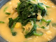 豌豆黄浸豌豆尖-半山腰·云南菜(侨福芳草地店)
