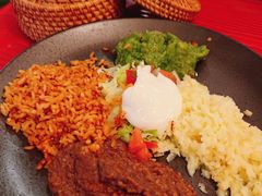-Pistolera Mexican Cantina女枪手墨西哥餐厅(碧云路店)
