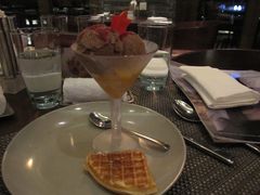 蓝精灵冰淇淋-神州半岛喜来登度假酒店-盛宴西餐厅