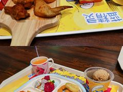 -蓝精灵乐园·世茂精灵之城主题乐园