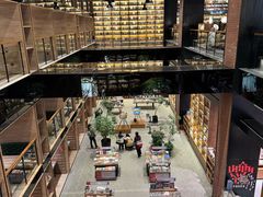 -半山书局(新世纪商城店)