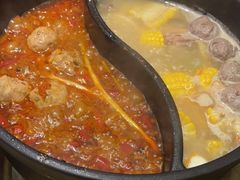 -沸炉重庆老火锅(军事博物馆店)