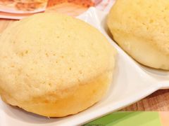 酥皮焗叉烧包-添好运点心专门店(中环IFC店)