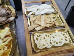 -刘少华贵州小黄牛·鲜牛肉火锅(总店)