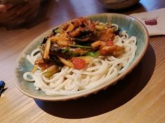 -耶里夏丽·丝路国际·新疆餐厅(浦东区东方路店)