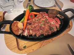 -斯普汇生蚝牛排馆(中骏世界城店)