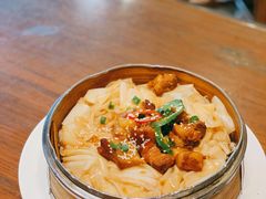 -黄但记老店·陈村粉食府