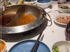 -左庭右院鲜牛肉火锅(金山万达店)