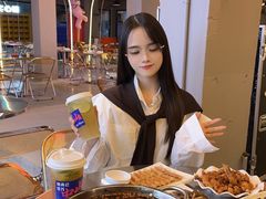 -探吃·美食潮玩汇