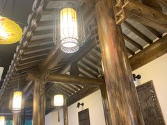 -聚汇三少·龙虾·中餐厅(莫邪路新天地店)
