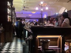 -LONG BAR 廊吧(外滩华尔道夫酒店)