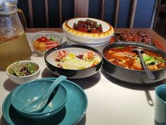 -荷塘秋月·本帮江浙菜(国权路店)