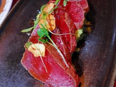 金枪鱼牛油果-BROWNSTONE布朗石西班牙餐厅(富城店)