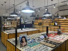 -罗伯特眼镜·蔡司官方授权(罗湖国贸店)