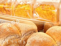 -一方麦浪·BreadSolo法式烘焙(丽江店)