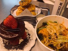 -W COLLECTIVE  DESSERT SHOP