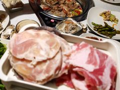 -佰烧海鲜烤肉火锅自助(世茂国际广场店)