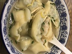 -绿杨馄饨店(湖滨新天地店)