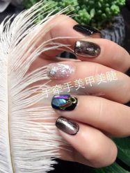 -手牵手美甲