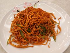 虫草花-鸿宾楼(展览馆路店)