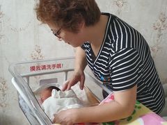 -汇慈安·高端自营月嫂(武汉月子尊享店)