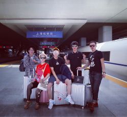 -简法造型·品牌形象店