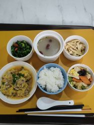 -月之旅·尊 高端月子会所(科馨别墅一店)