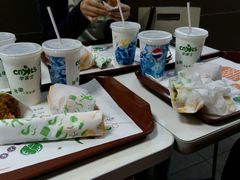 -华莱士·全鸡汉堡(湛江新华店)