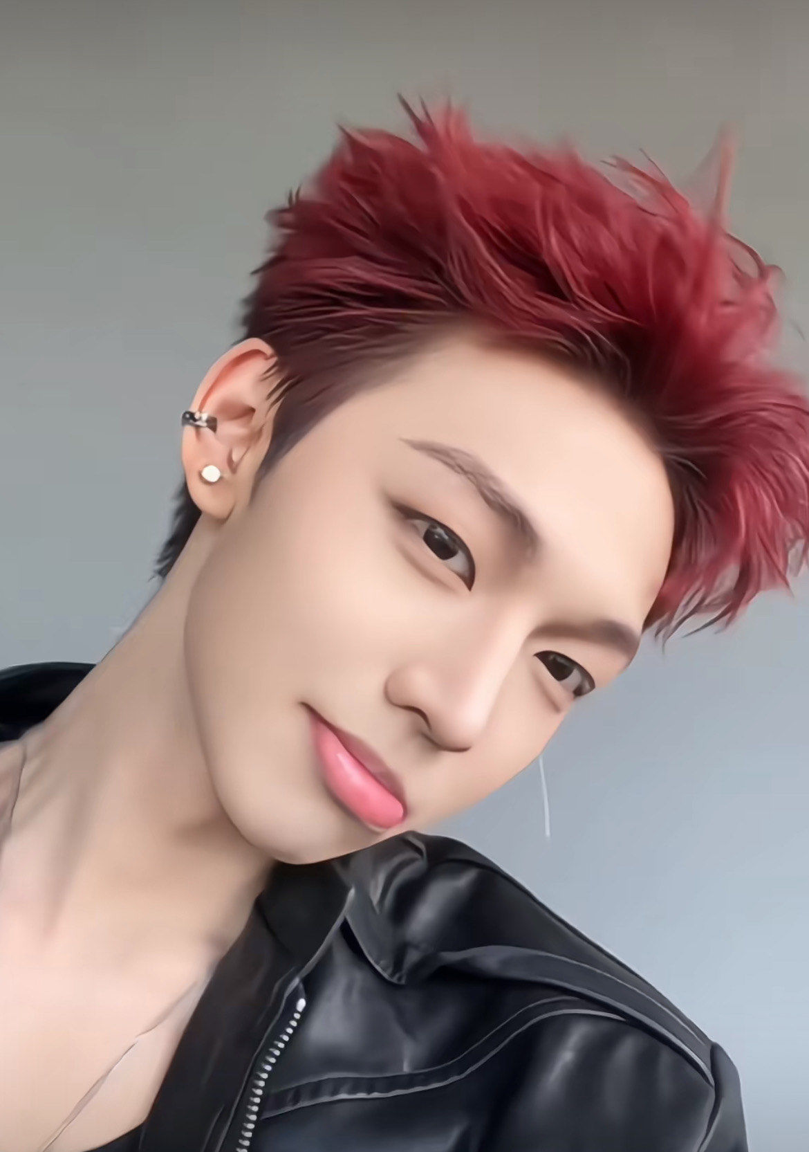 限时回归 不要再叫红头发那男的了秋天怎么能没有一头红发那
百搭又