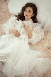 -巴黎时尚婚纱摄影(南汇店)