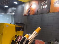 -麦当劳(百联西郊购物中心店)