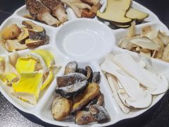-野菌皇海景野生菌火锅(滨海大道店)