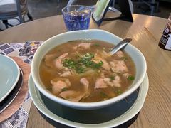越式生牛肉汤河粉-CHINCHIN 青青·泰国料理(万象食家店)