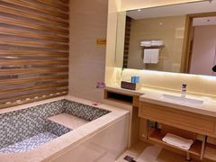 -兴芮温泉度假区