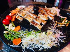 -豚豚家돈돈가韩国锅盖烤肉(新北万达店)