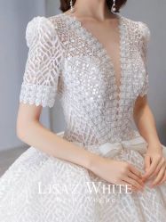 -Renee芮亦婚纱(原丽莎)