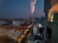 -湖景知味西餐厅•自助餐• 轻食(南京金茂威斯汀大酒店)